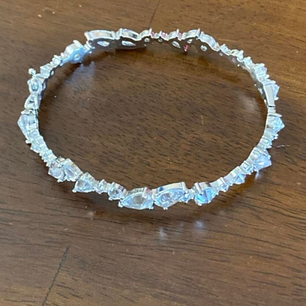 Banana Republic Mixed-Cut Crystals Silver Tone Hinged Bangle Bracelet